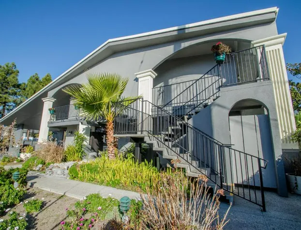 Continental Inn hotel detail image 3