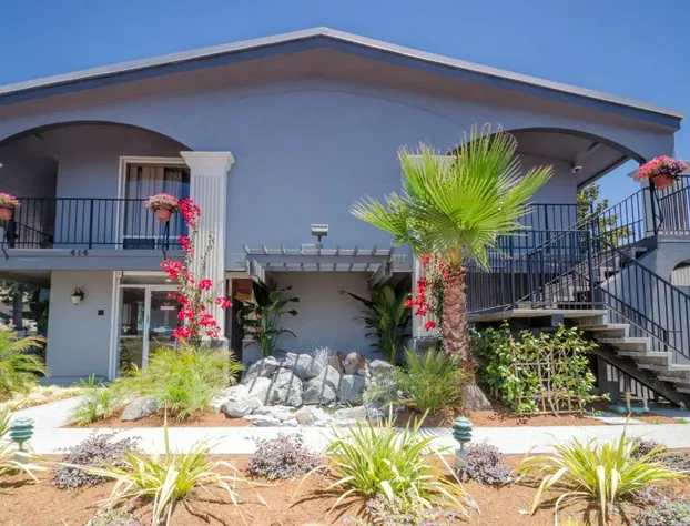 Continental Inn hotel detail image 3