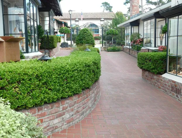 Pine Inn hotel detail image 2