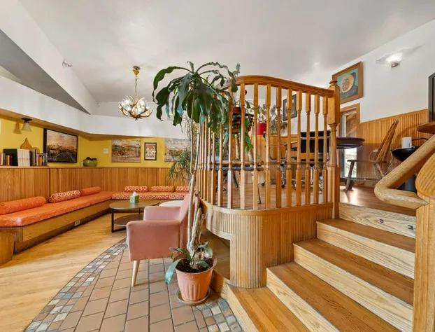 Qupqugiaq Inn hotel detail image 4