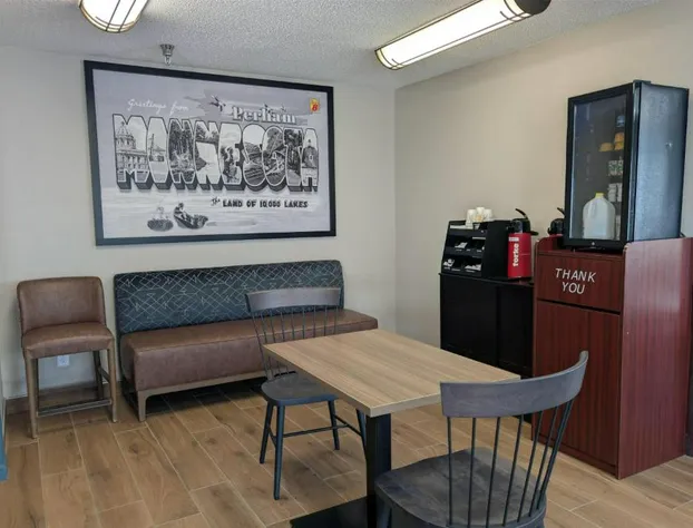 Super 8 by Wyndham Perham hotel detail image 1