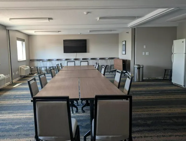 Super 8 by Wyndham Perham hotel detail image 3
