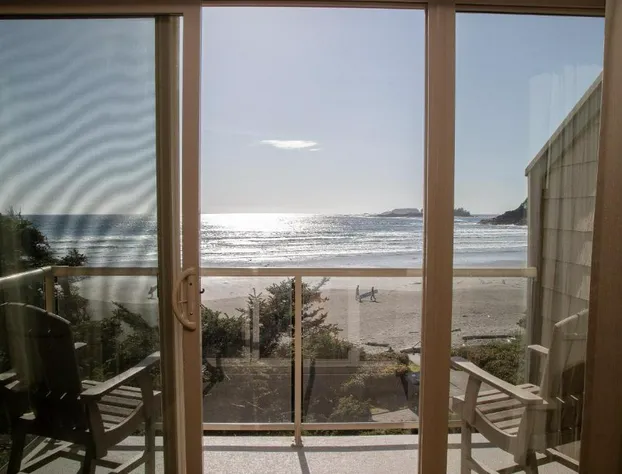 Long Beach Lodge Resort hotel detail image 4