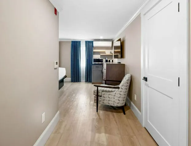 Love Farms Lodge hotel detail image 2