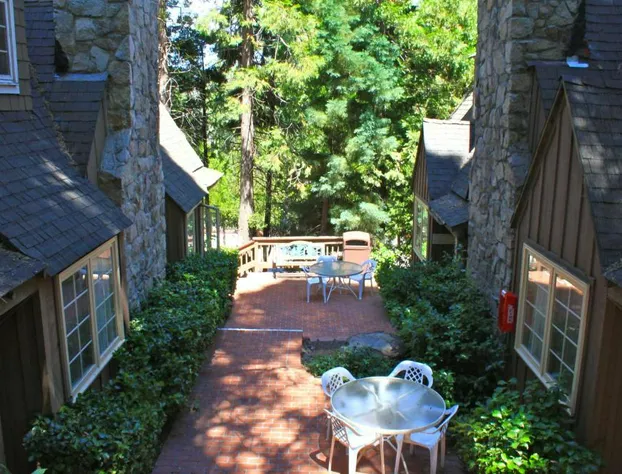 Saddleback Inn hotel detail image 4