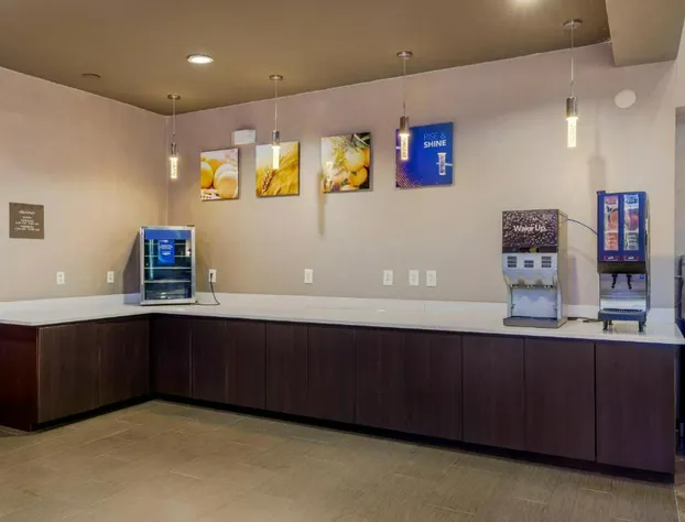 Comfort Suites Waco North - Near University Area hotel detail image 3