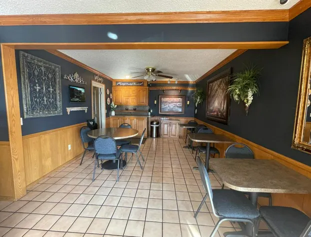 Interstate Inn hotel detail image 4