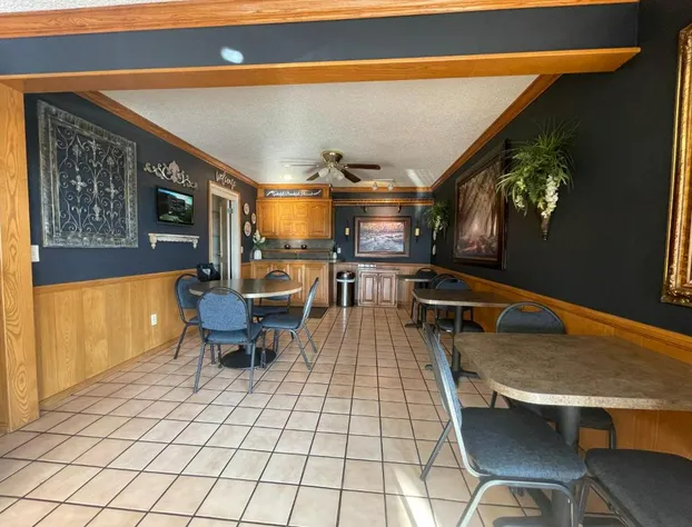 Interstate Inn hotel detail image 3