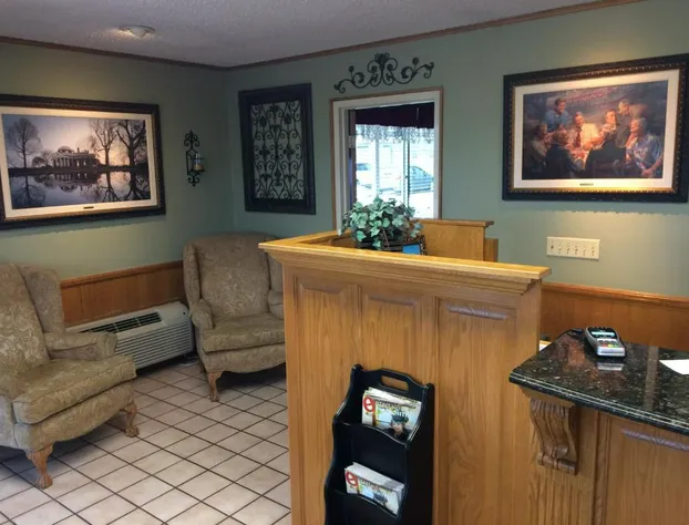 Interstate Inn hotel detail image 2