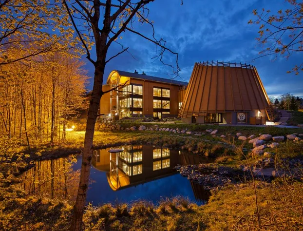 Hôtel-Musée Premières Nations hotel detail image 2