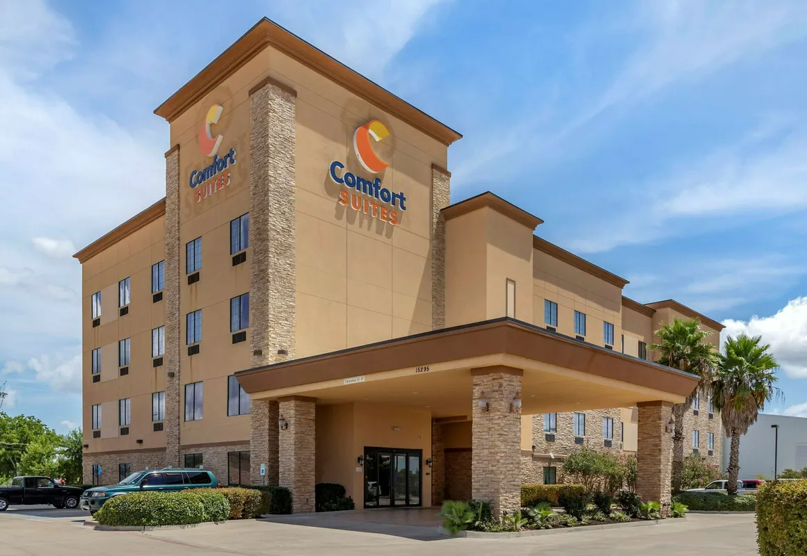 Comfort Suites Buda - Austin South hotel hero