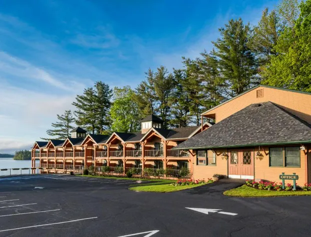 Center Harbor Inn hotel detail image 3