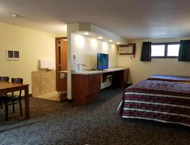 Black Hawk Motel and Suites hotel detail image 3