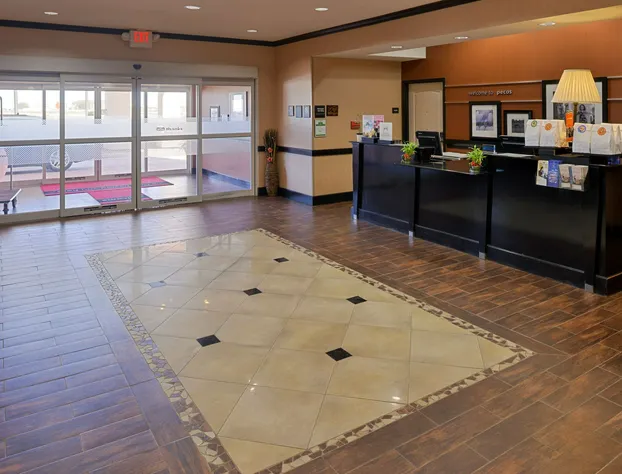 Hampton Inn Pecos hotel detail image 3