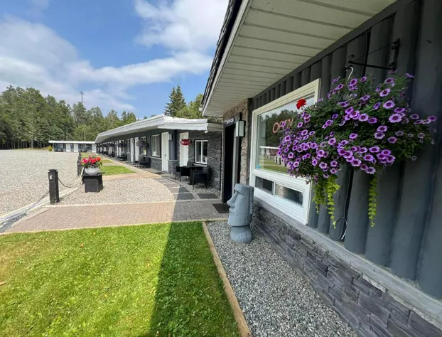 Mystic Isle Motel hotel detail image 3