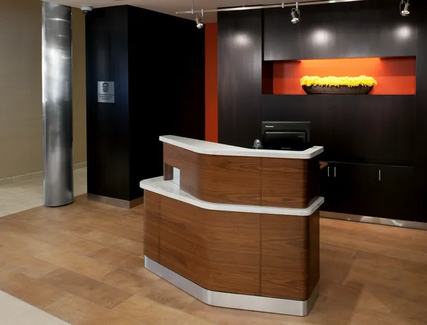 Courtyard by Marriott Santa Ana Orange County hotel detail image 3