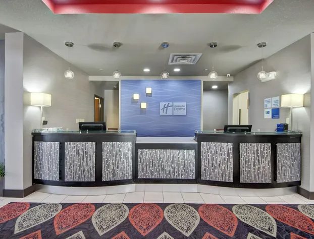 Holiday Inn Express & Suites Oklahoma City North by IHG hotel detail image 3
