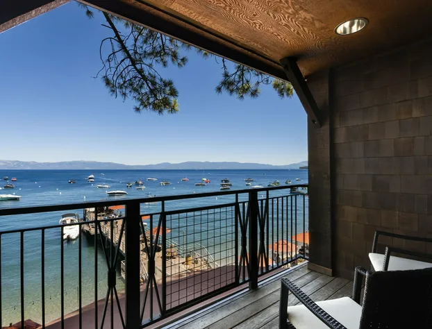 West Shore Cafe and Inn hotel detail image 1