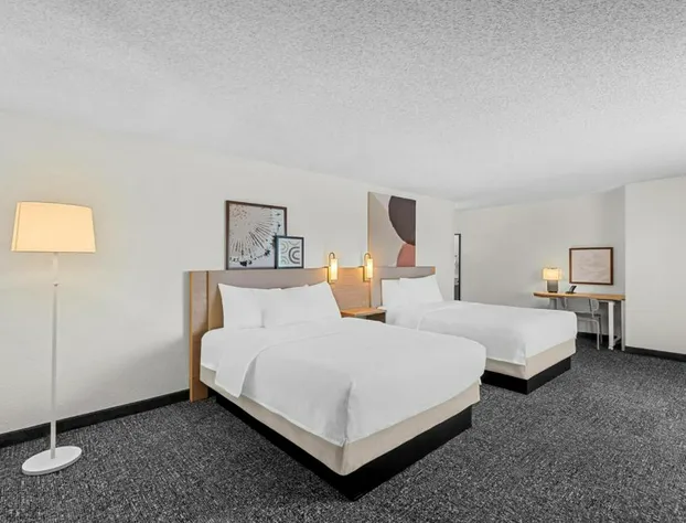 Spark by Hilton Cedar Falls hotel detail image 3