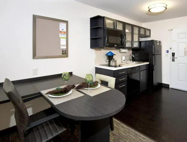 Candlewood Suites Greeley by IHG hotel detail image 4