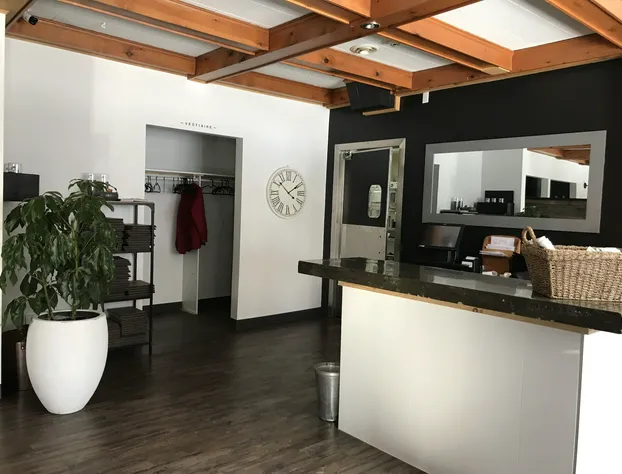 Comme Chez Soi Restaurant & Auberge hotel detail image 1