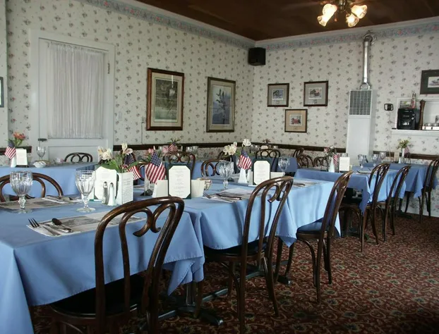 Bridgeport Inn hotel detail image 3
