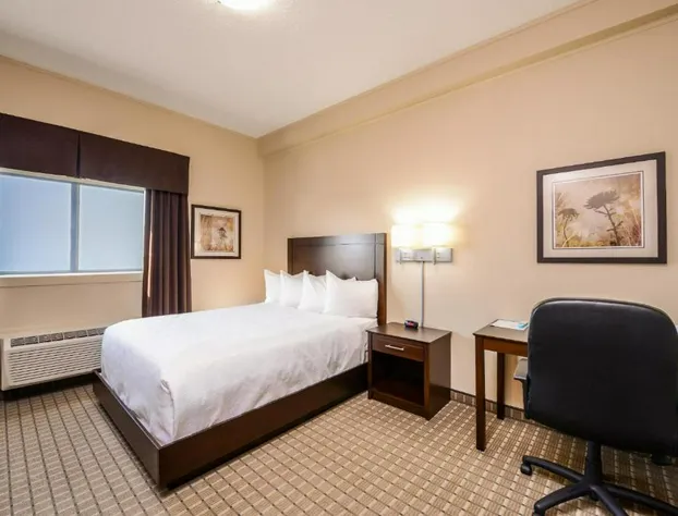 Kindersley All Suites Hotel hotel detail image 3