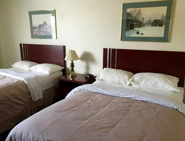 Colonial Inn hotel detail image 3