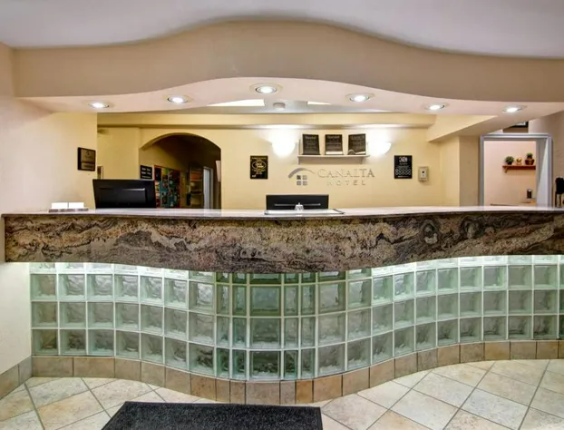 Canalta Stettler hotel detail image 3