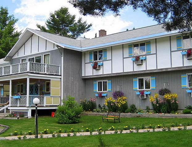 Carlson's Lodge hotel detail image 2