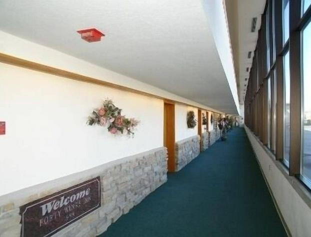 Forty Winks Inn LLC hotel detail image 3