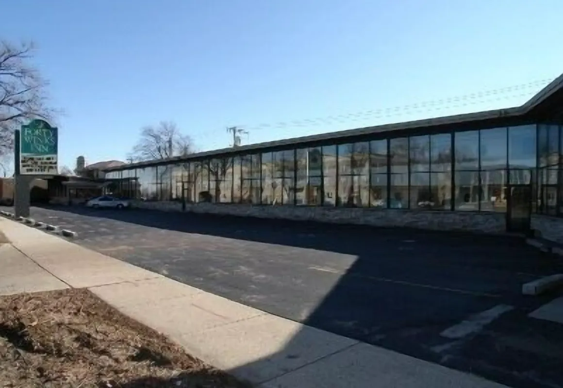 Forty Winks Inn LLC hotel hero