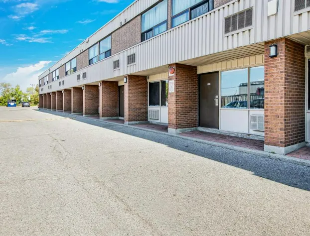 Deluxe Inn hotel detail image 1