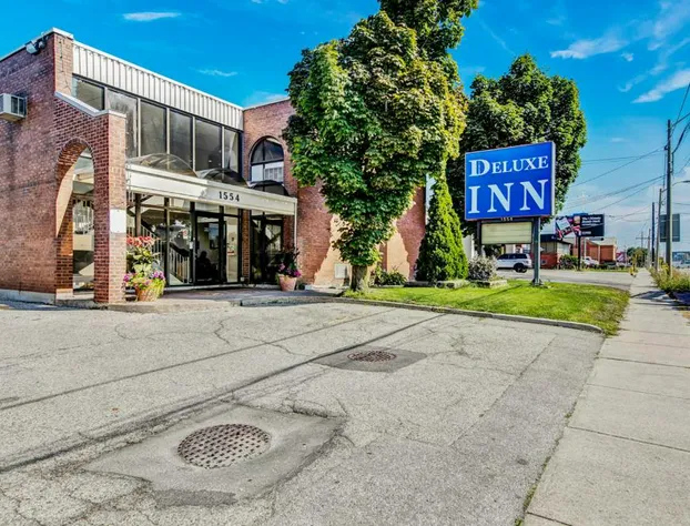 Deluxe Inn hotel detail image 4