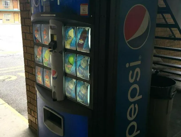 Hudson Plaza Motel Bayonne / Jersey City hotel detail image 3