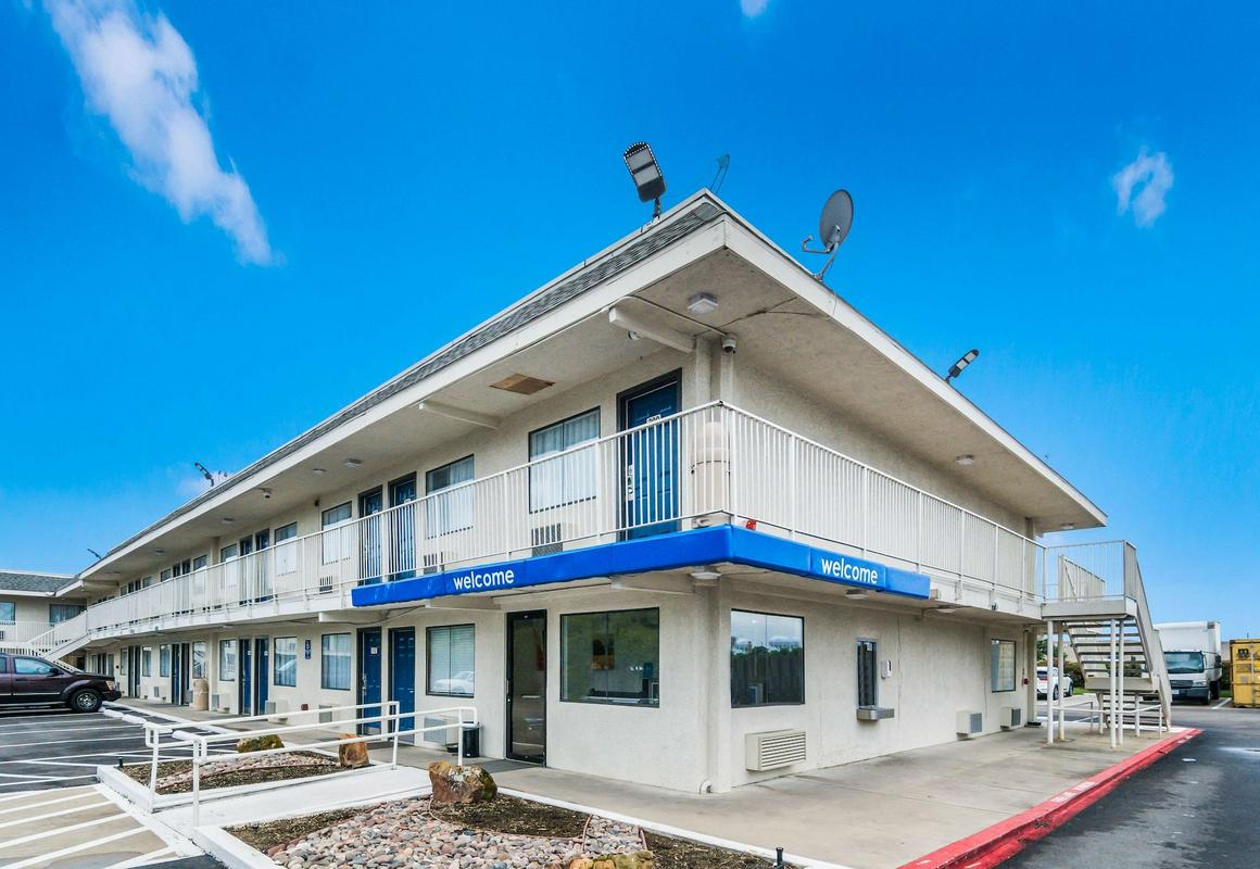 Motel 6 Irving, TX - Dallas hotel hero