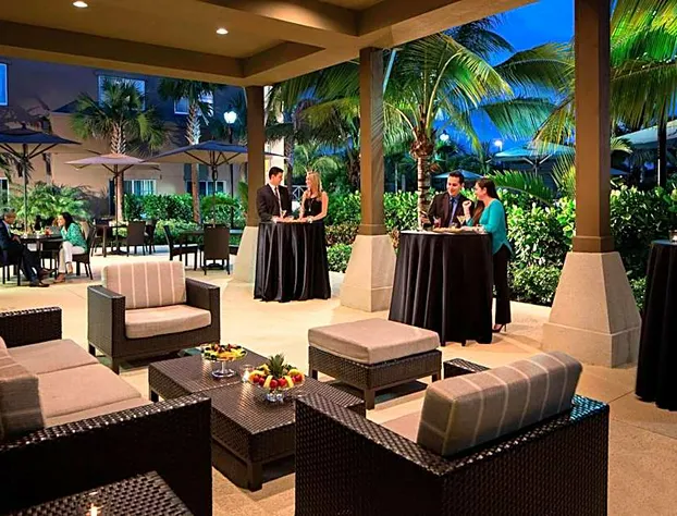 Courtyard Palm Beach Jupiter hotel detail image 4