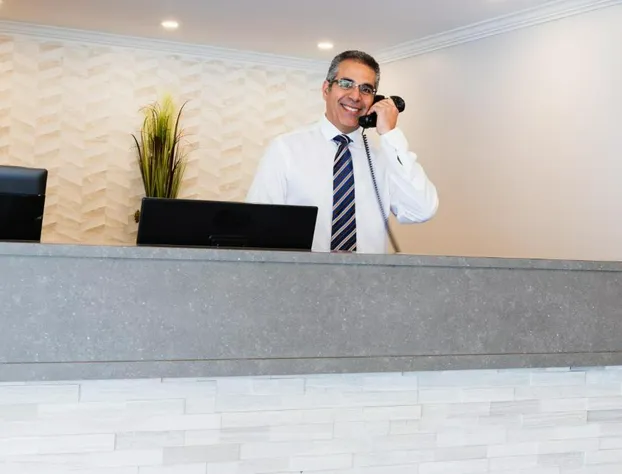 Adam's Airport Inn hotel detail image 1