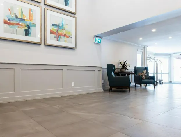 Adam's Airport Inn hotel detail image 2