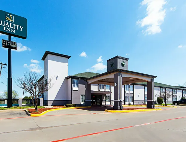 Quality Inn Greenville I-30 hotel detail image 2