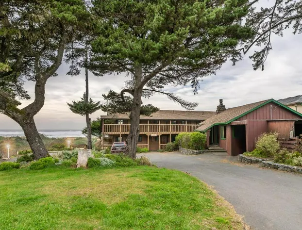 Gold Beach Inn hotel detail image 2