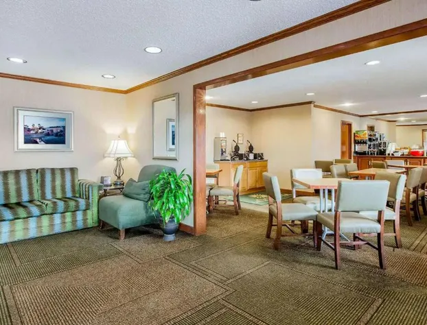 La Quinta Inn by Wyndham Detroit Southgate hotel detail image 2