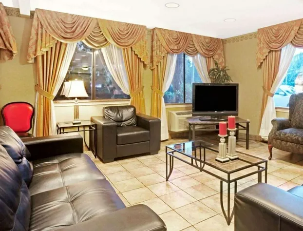 FairBridge Inn Express Tukwila hotel detail image 2