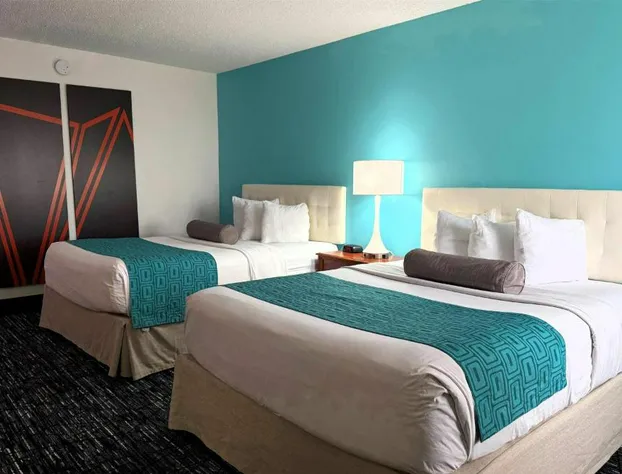 Howard Johnson by Wyndham Evansville East hotel detail image 2