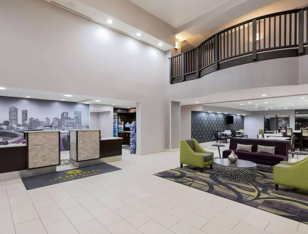 La Quinta Inn & Suites by Wyndham Kennesaw hotel detail image 4