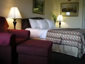 Quality Inn Oak Ridge - Knoxville West hotel detail image 1