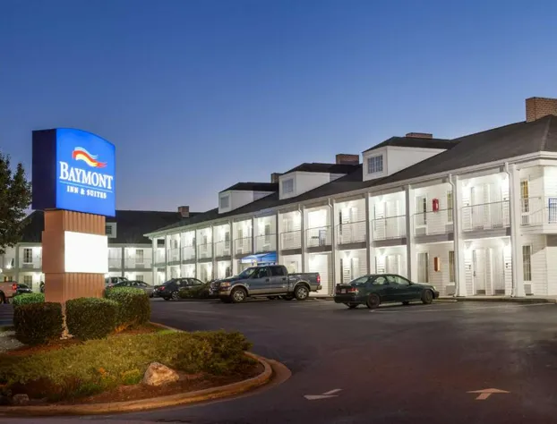 Baymont by Wyndham Hickory hotel detail image 2