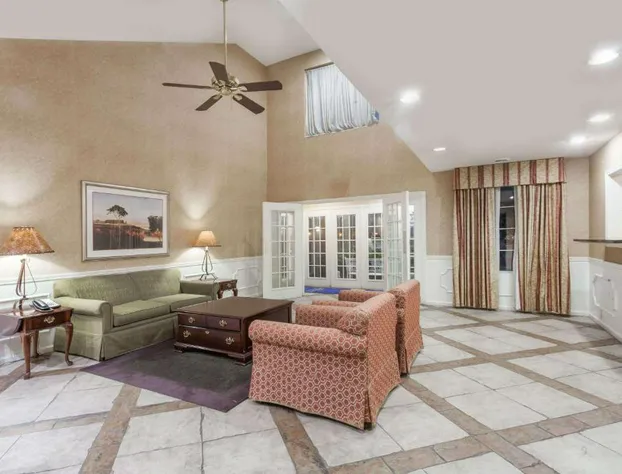 Baymont by Wyndham Hickory hotel detail image 3