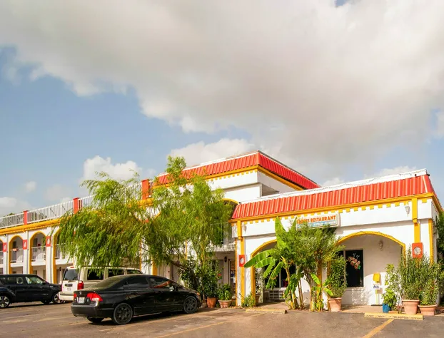 Hotel O Grand Inn Channelview I-10 hotel detail image 2