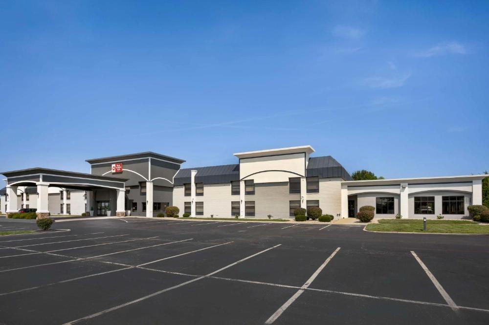 Best Western Plus Anderson hotel hero